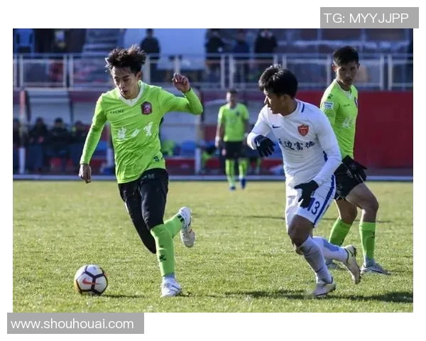 延边富德与贵州队的激烈对决展现足球魅力与团队精神